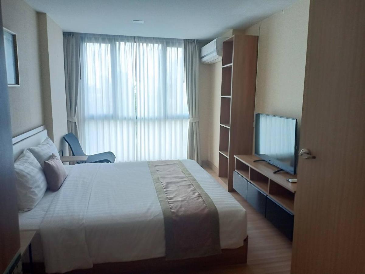 Ramada By Wyndham Bangkok Ten Ekamai Residences Экстерьер фото